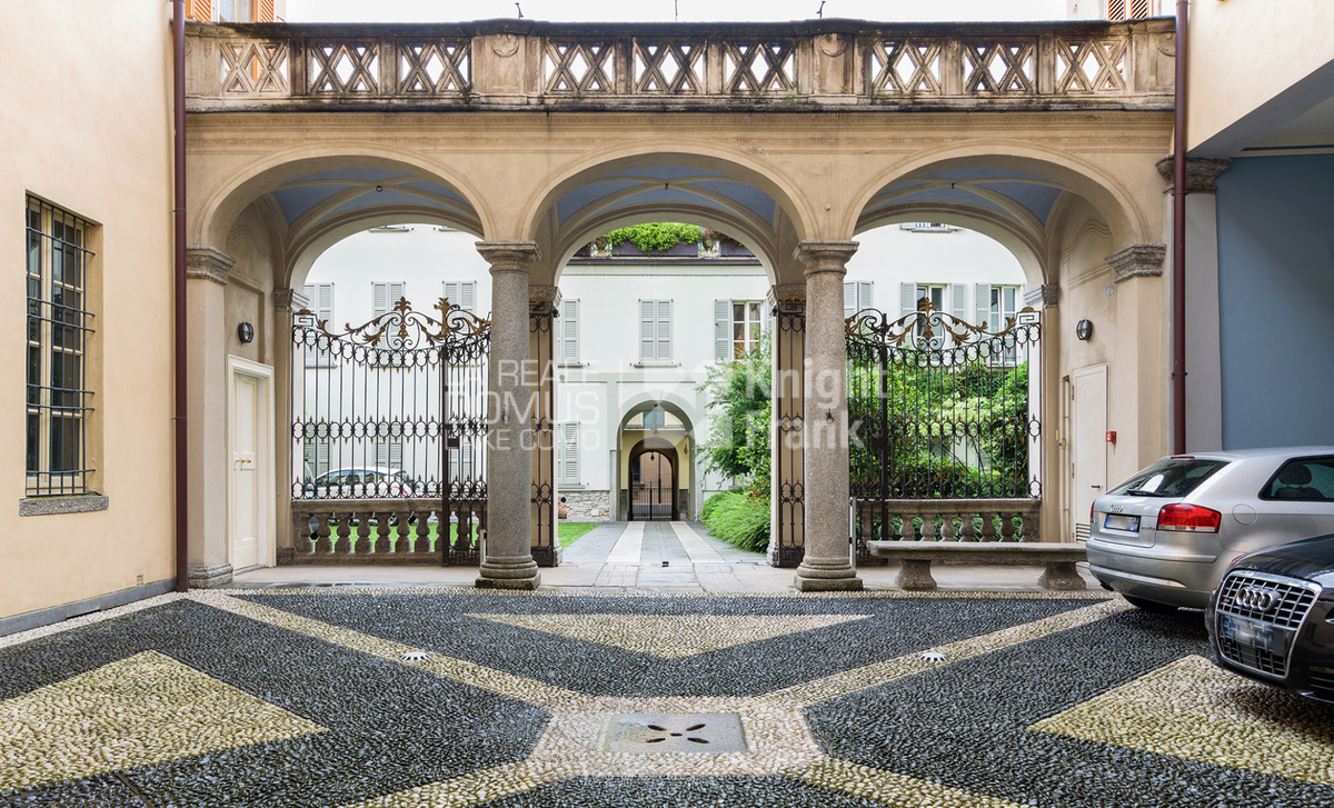 Elegante trilocale in centro storico 